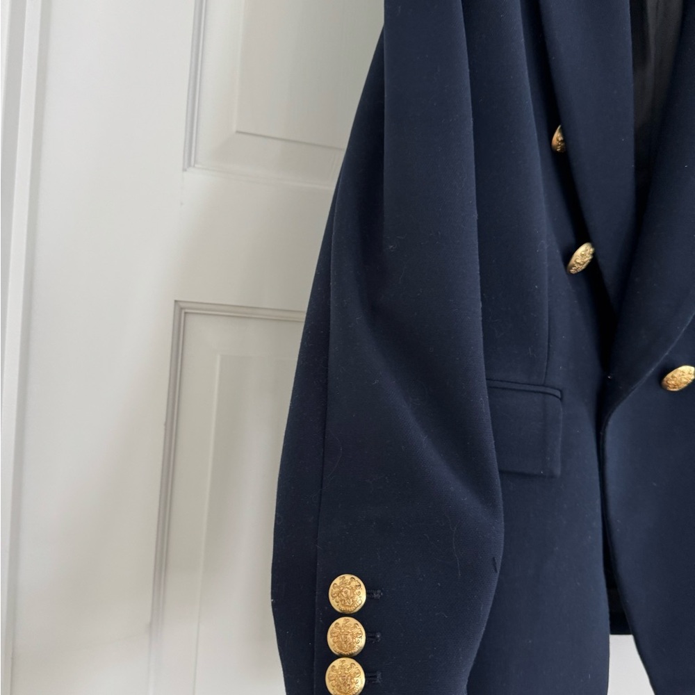Very gently used Veronica Beard Dickey Blazer, Navy, size 12.